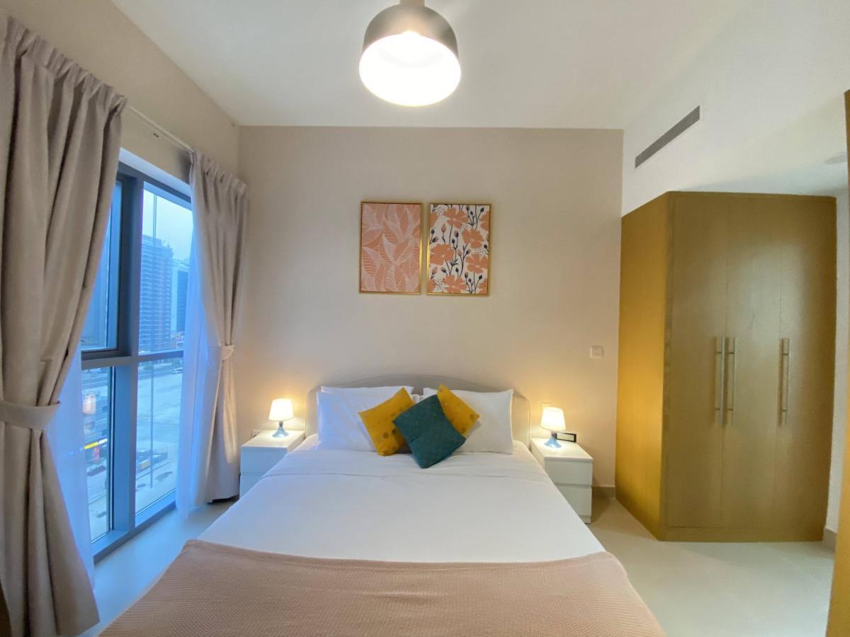 Апартаменти Lux Bnb Bellevue Tower Downtown Дубай Екстер'єр фото